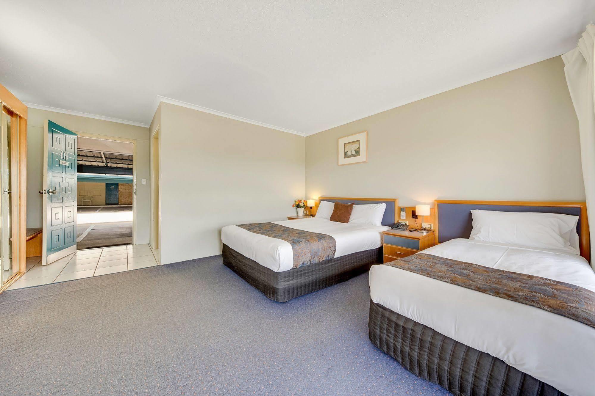 Gladstone Palms Motor Inn Esterno foto