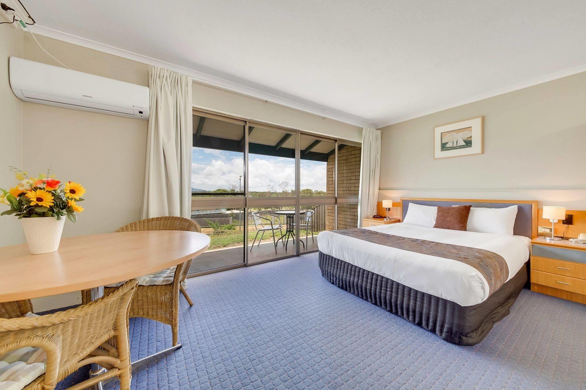 Gladstone Palms Motor Inn Esterno foto